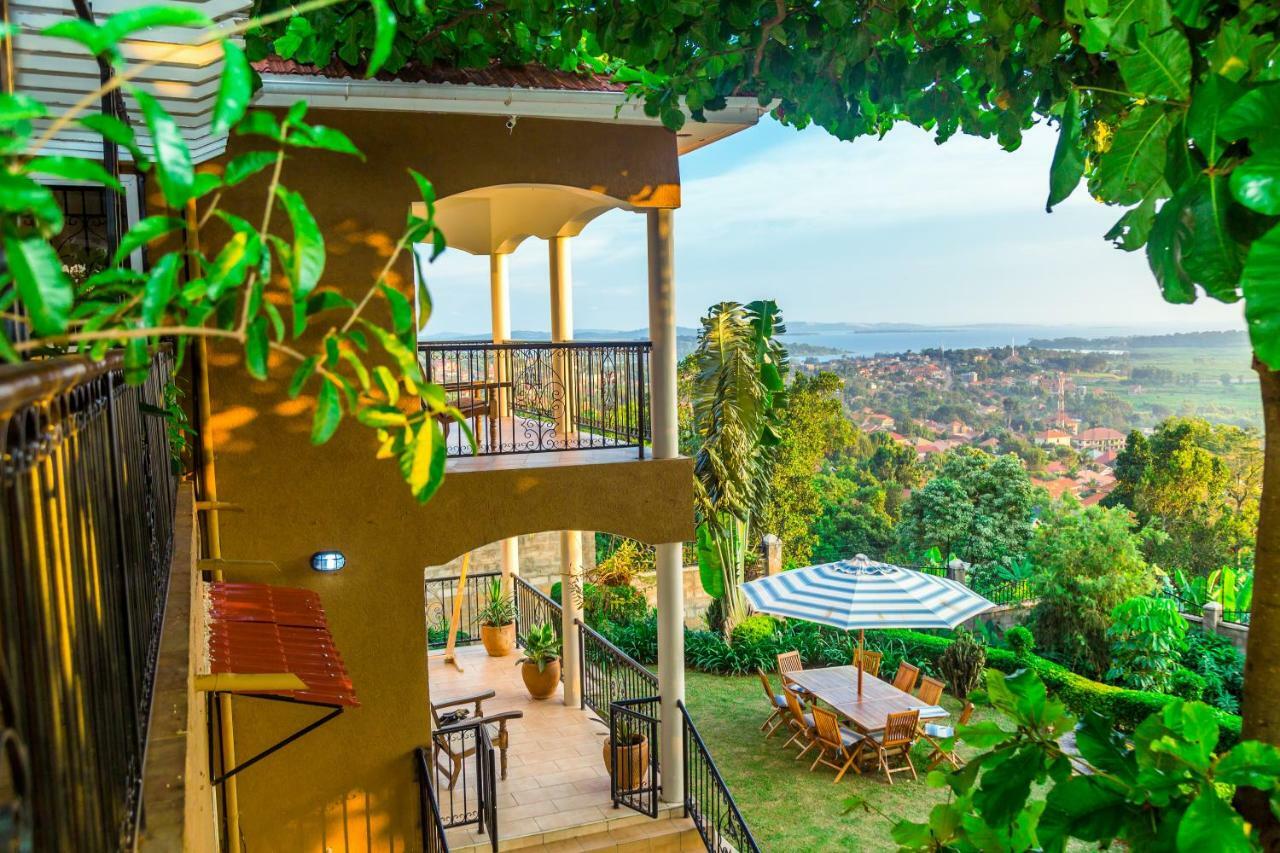 Ewange - A Casa Mia Bed and Breakfast Καμπάλα Εξωτερικό φωτογραφία